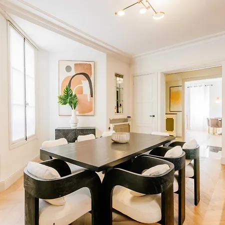 Apartment Exceptional - Trocadero 16th - Mobility Lease Paris