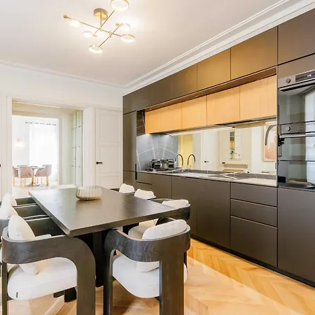 Exceptional - Trocadero 16th - Mobility Lease Apartment Paris